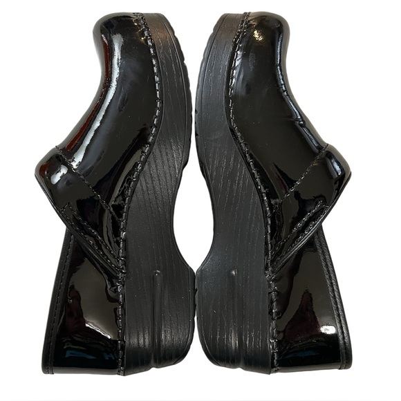 Dansko Black Patent Women's Professional Nursing Clogs Size EU 37, 6.5-7 Narrow - Picture 6 of 10